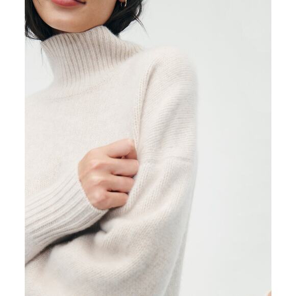 NAADAM Luxe Cashmere Oversized Turtleneck - L - Oatmeal - Picture 6 of 6
